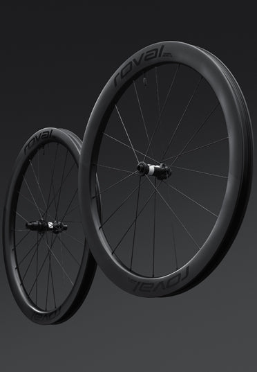Carbon road wheelset close-up