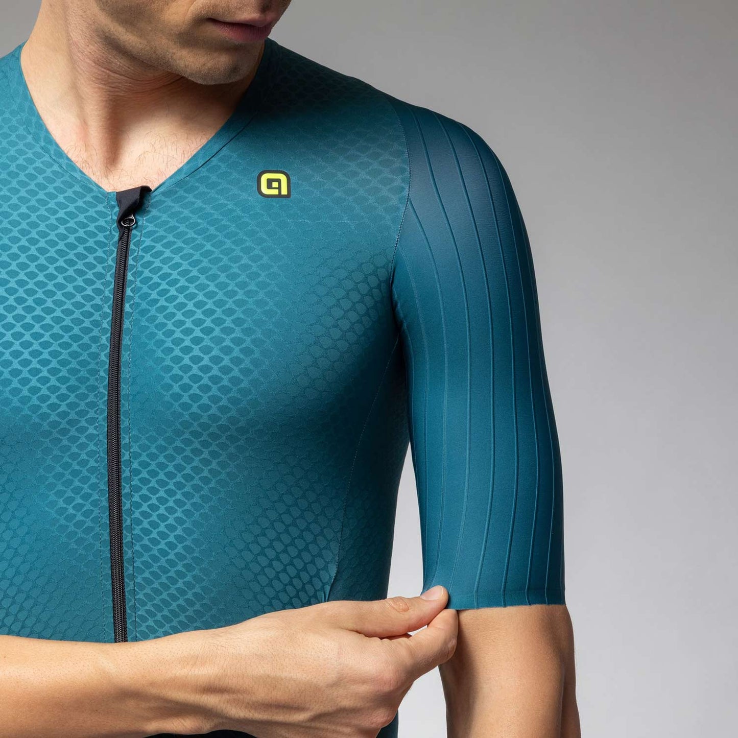 Ale Clothing Eagle Short Sleeved Tri Suit