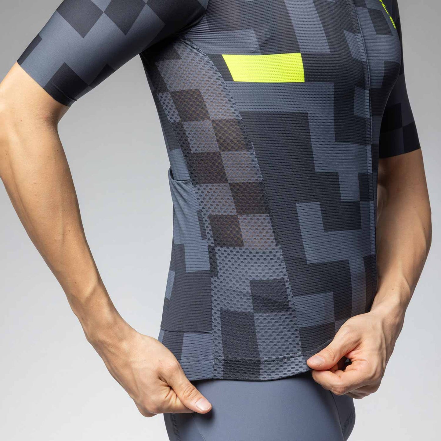 Ale Clothing Pixel Pragma Short Sleeved Jersey