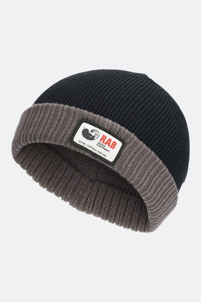 Essential Beanie - Black
