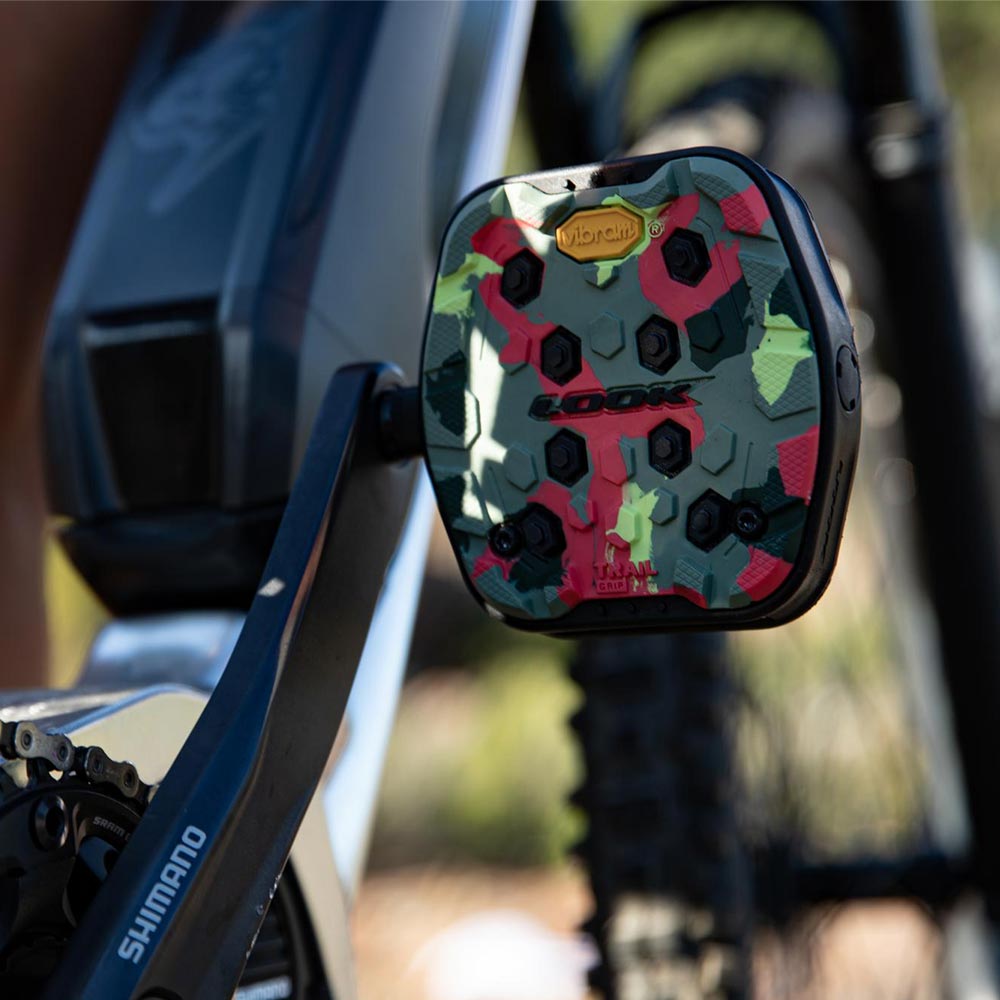 Look Trail Grip Flat Camo Pedals
