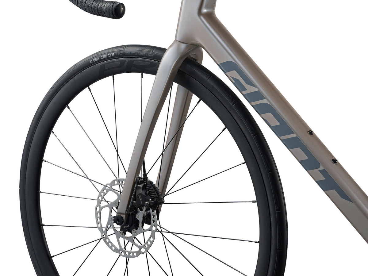 Giant TCR Advanced 1-PC 2027