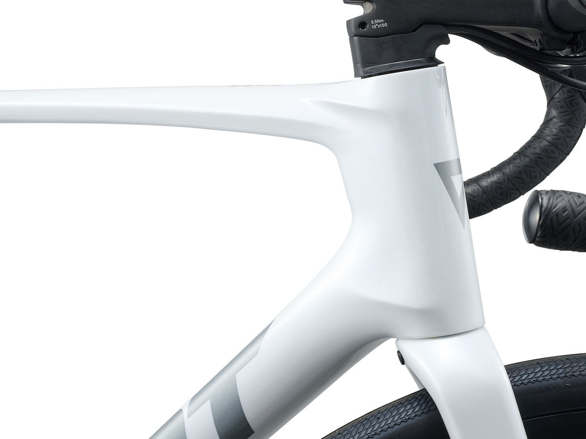 Giant Defy Advanced 2 2027