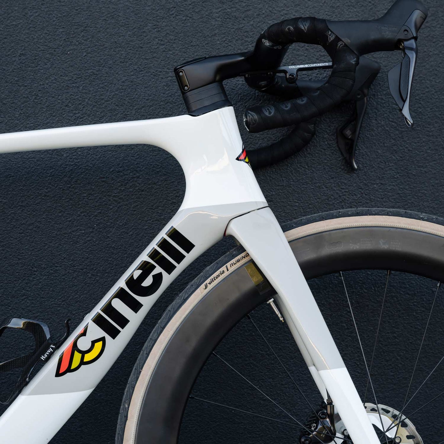 Cinelli Aeroscoop Ultegra Di2 Coral White Bike