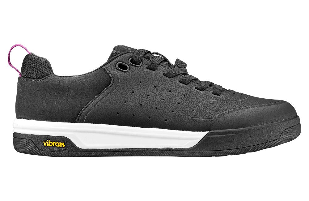 Liv SHUTTLE FLAT LACE