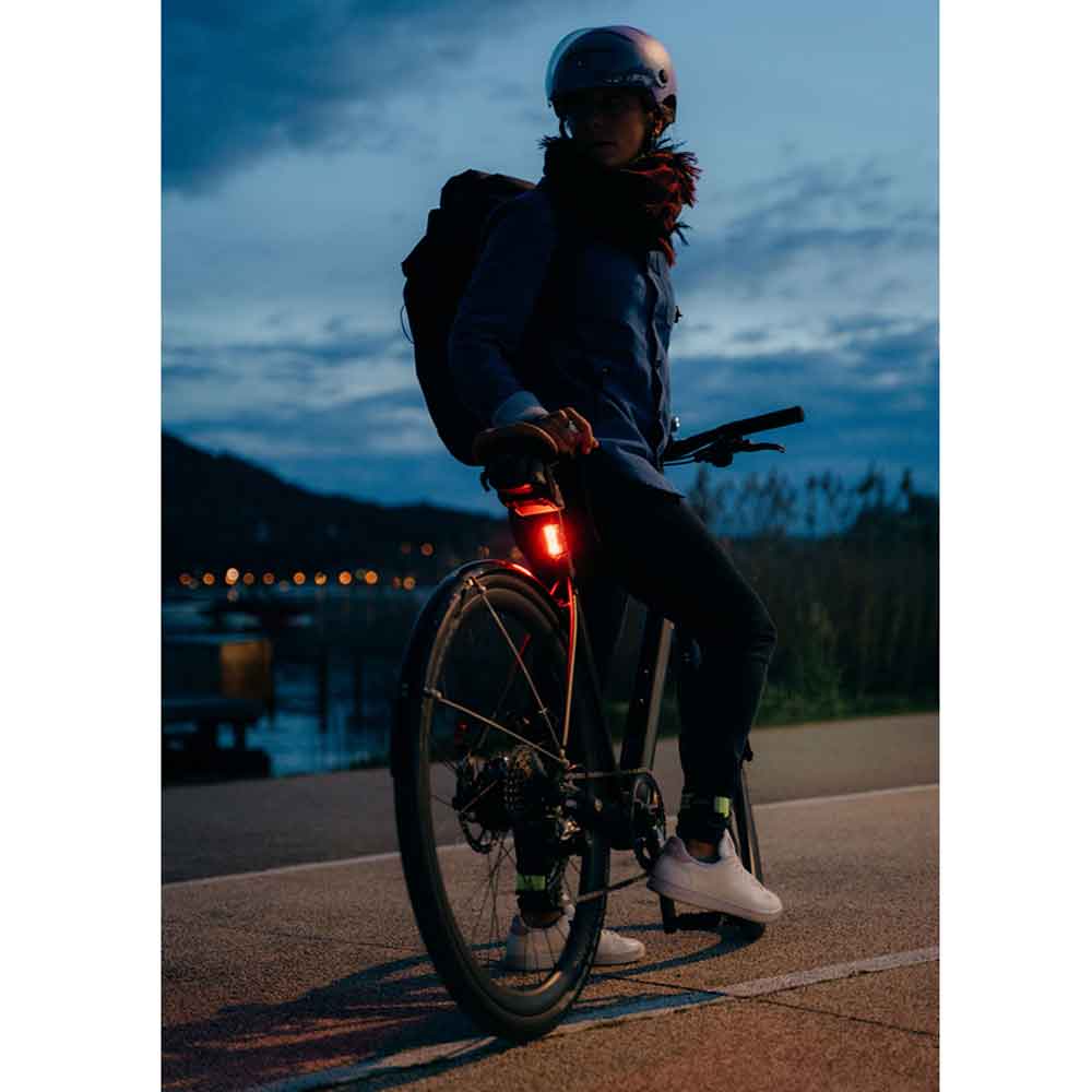 Zefal Vision R20 Rear Light