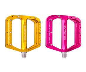 Burgtec Penthouse Flat Mk5 Mtb Pedals - Redefines the standards for what a mid-level full face helmet should be
