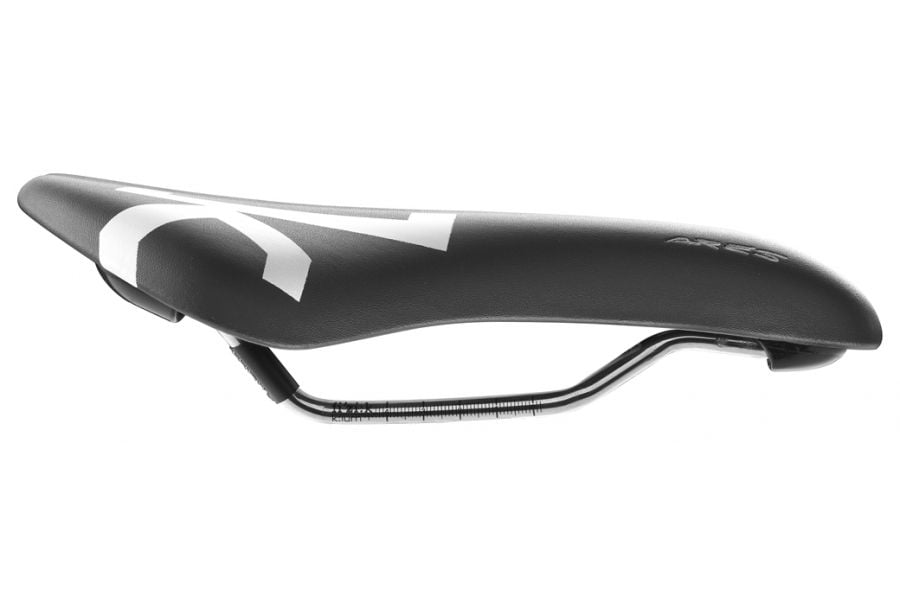 fizik short nose saddle