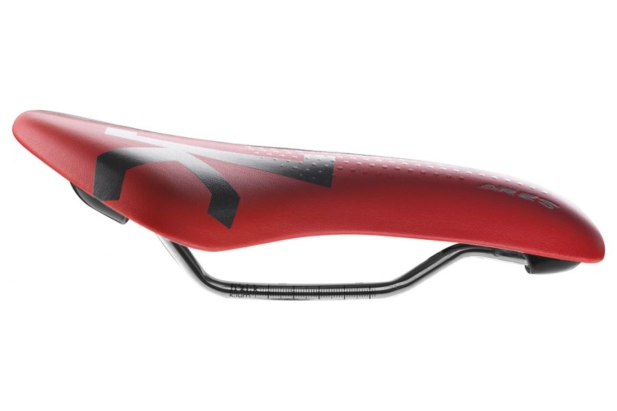fizik tt saddle
