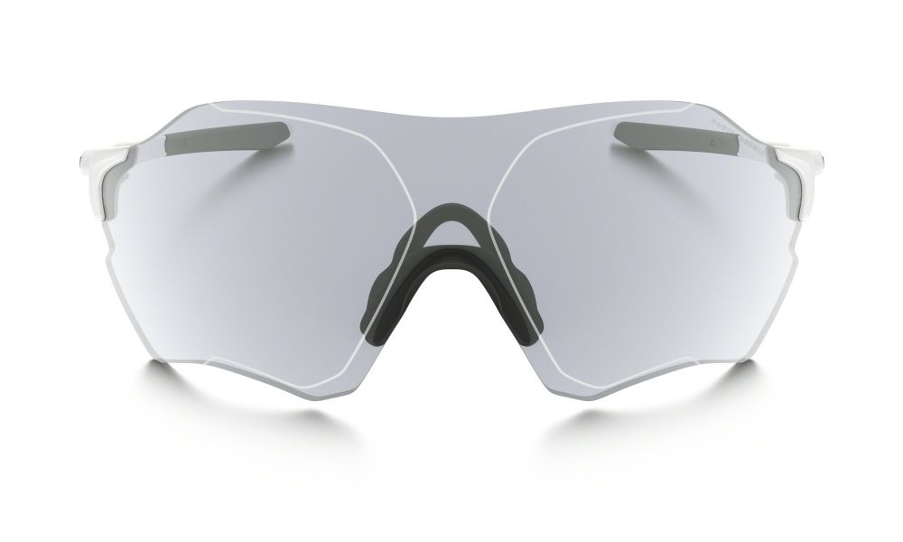 Oakley Evzero Range Photochromic Sunglasses Matte White/ Clear Black