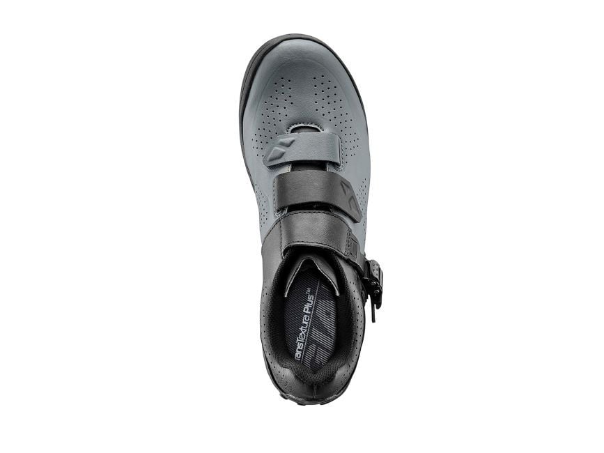 giant line shoes