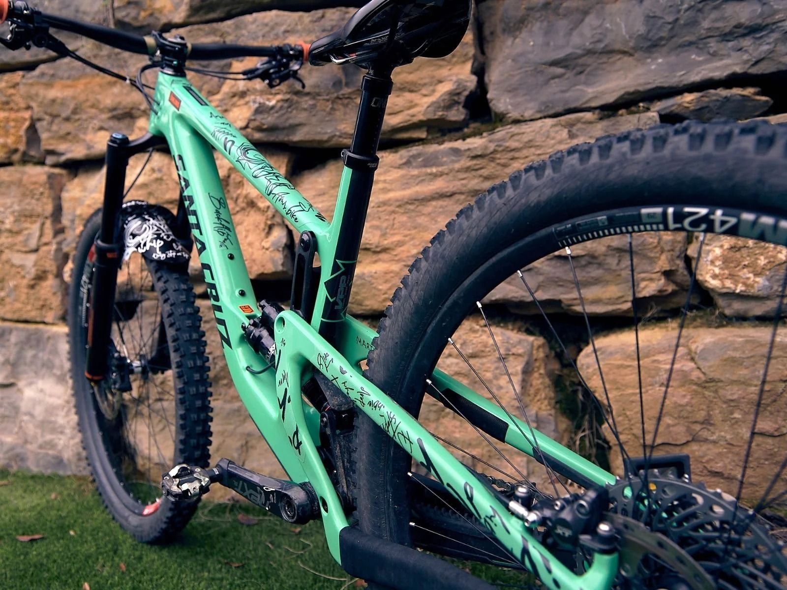 All Mountain Style Frame Guard Extra Frame Protection Kit