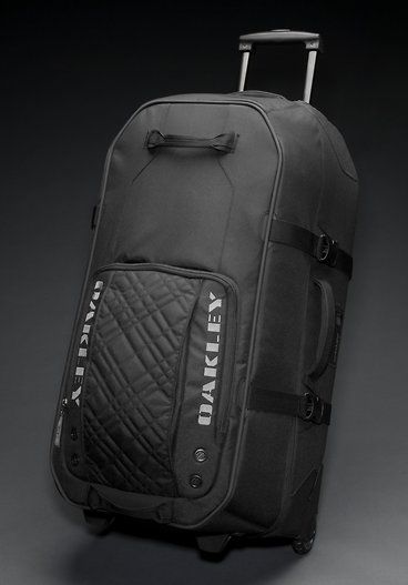 Oakley Large Roller Bag - £113.74 