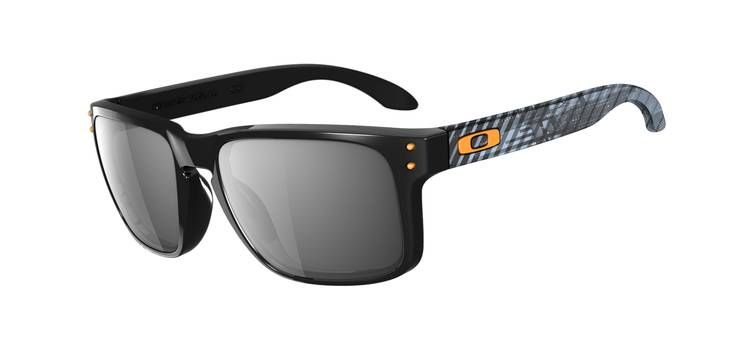 oakley alpha