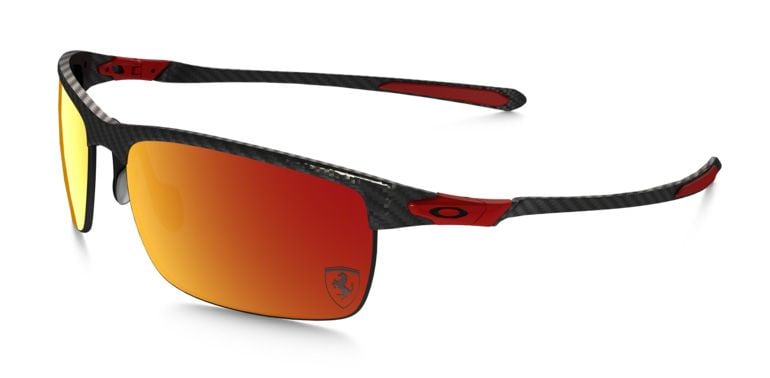 Arriba 72+ imagen oakley ferrari carbon iridium sunglasses