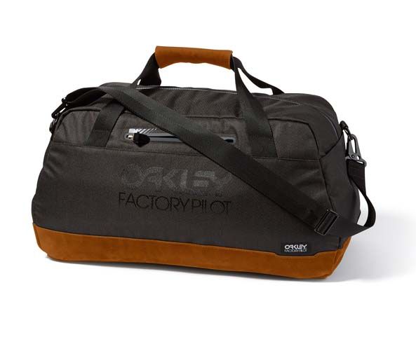 Oakley Factory Pilot Weekender - £ | Oakley Luggage & Backpacks |  Cyclestore